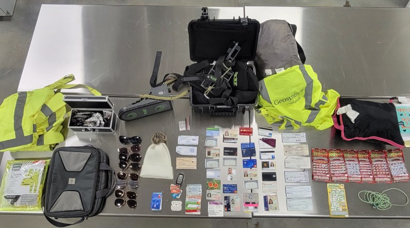 Entering auto arrests recovered items image